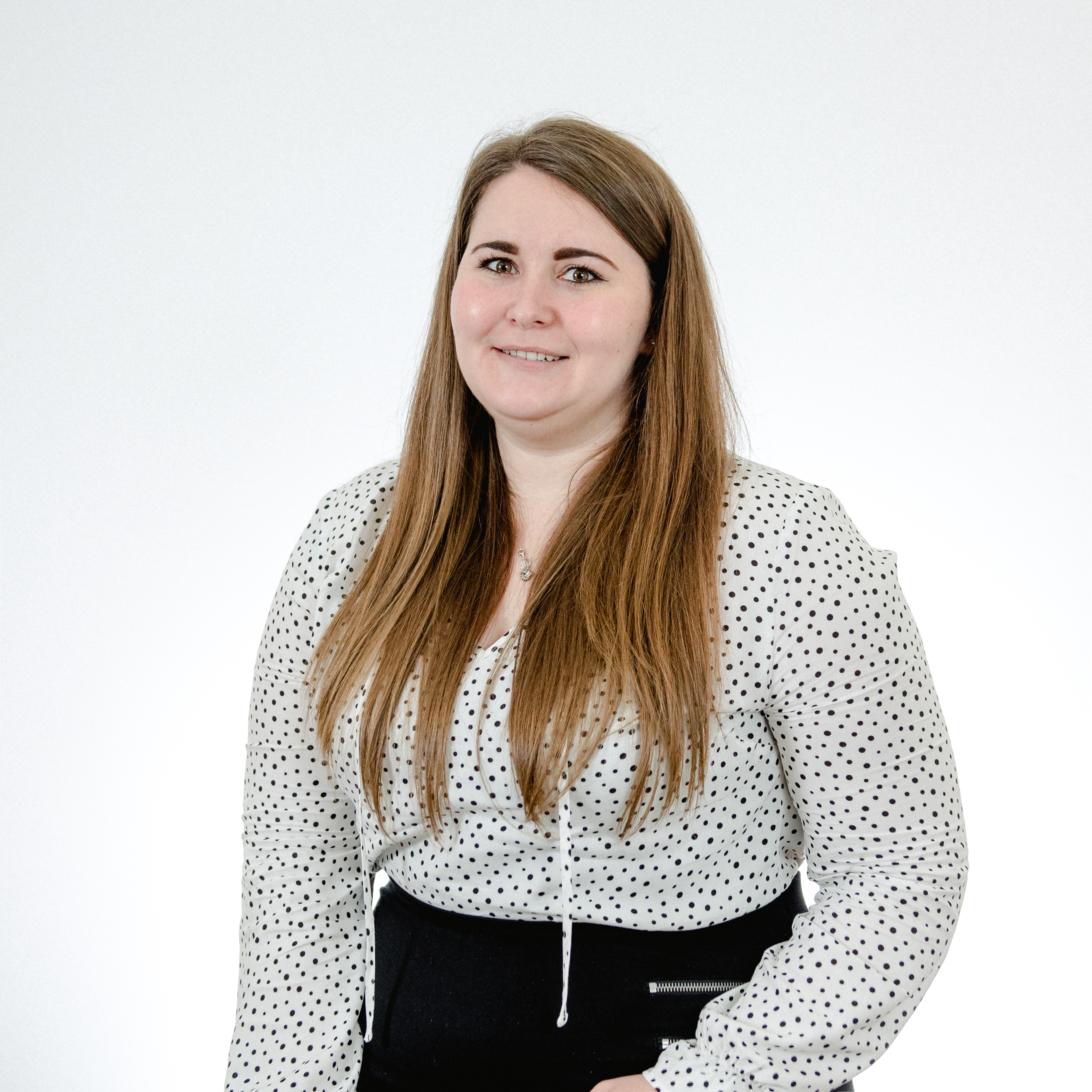 Nicola Elson - Administrator / Move Manager